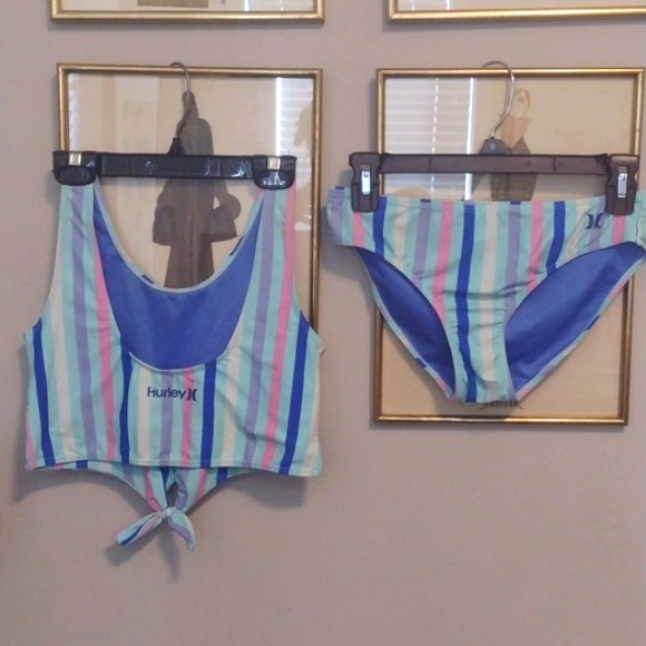 🆕Plus HURLEY Bow Back Striped Bikini & SHEIN CURVE Tie-Dye Ruffle BANDO Set!! - Picture 9 of 10